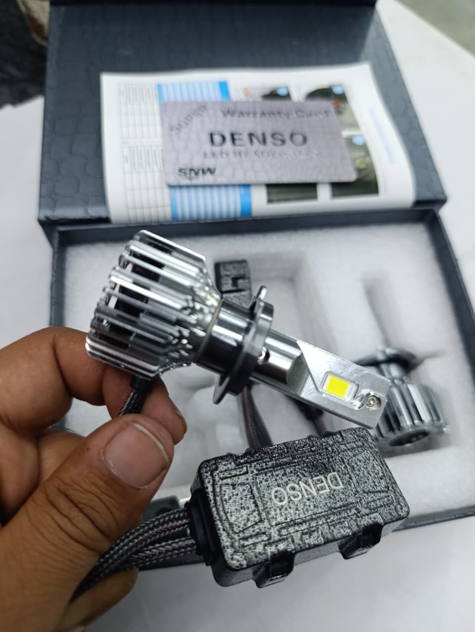 DENSO LED H7 300W 03033335888 DENSO LED H7 300W / 140W - Image 1